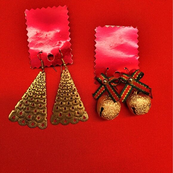 Christmas Dangling Earrings Golden Christmas Tree  Jingle Bell Set of 2 - Picture 3 of 14